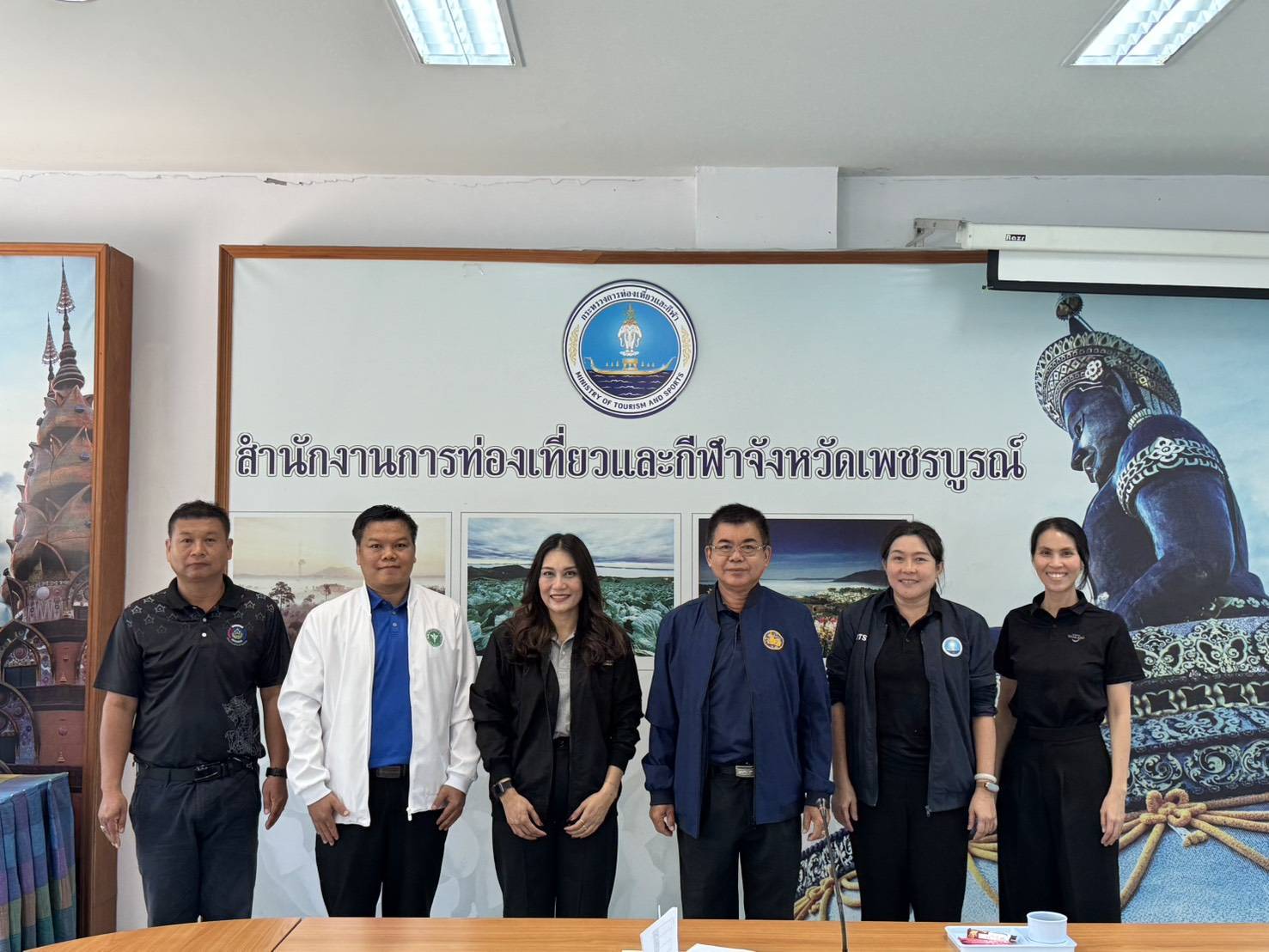 พช.เพชรบูรณ์ ร่วมประชุมคณะกรรมการตรวจประเมินมาตรฐานโฮมสเตย์ไทย ระดับจังหวัด และร่วมประเมินมาตรฐานโฮมสเตย์ไทย ระดับจังหวัด ประจำปีงบประมาณ พ.ศ. 2569